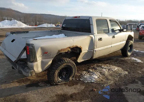 2004 GMC Sierra 2500Hd Sle из США, поврежденный, VIN 1GTHK23244F247692
